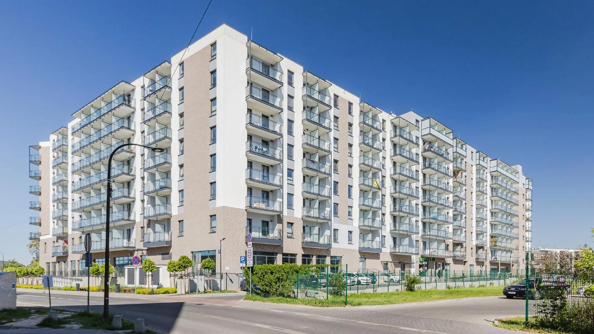 Superapart Wiktoryn Apt98 Warsaw Poland